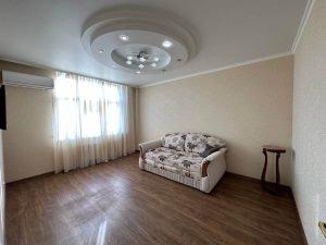 продаж квартири київ драгоманова 40з