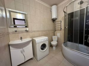 продаж квартири київ драгоманова 40з