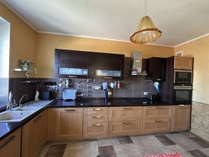 Продаж будинку Київ Троєщина