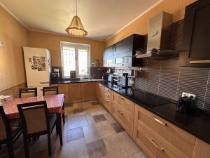 Продаж будинку Київ Троєщина