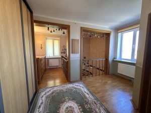 photo_5381937061385934446_y